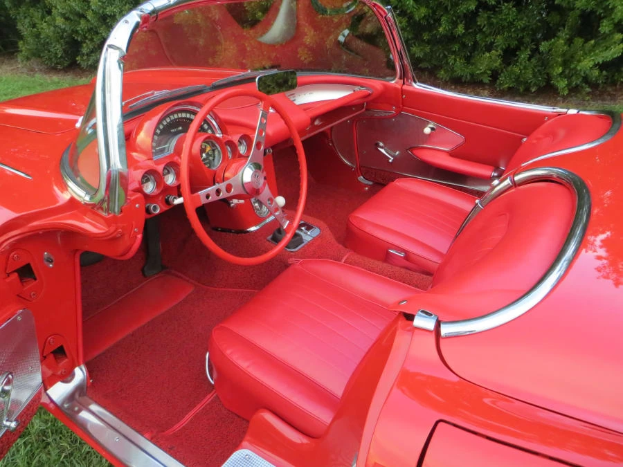 1960 Chevrolet Corvette C1 - Image 4 of 11