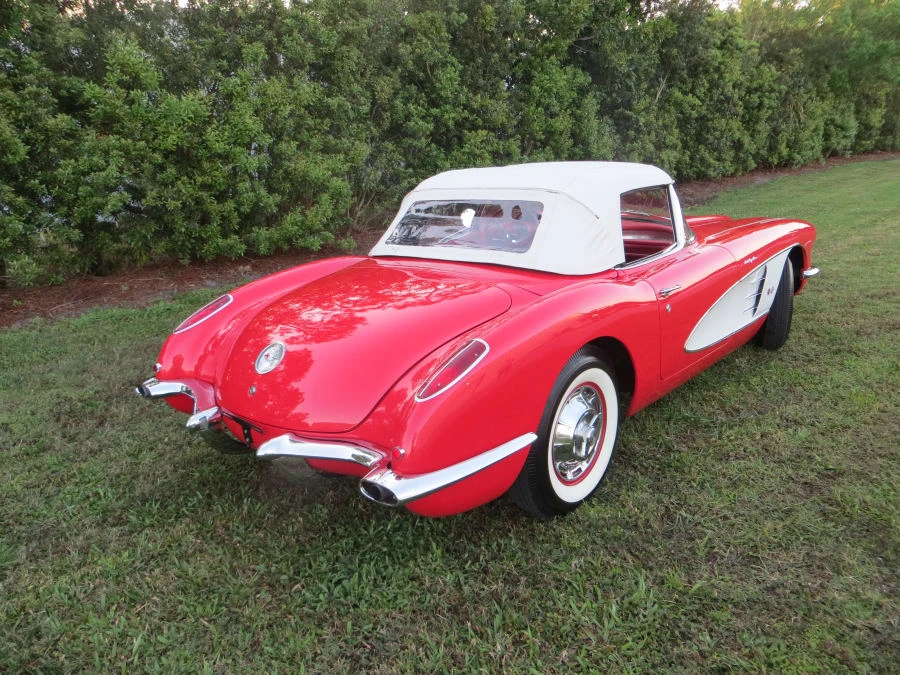 1960 Chevrolet Corvette C1 - Image 10 of 11