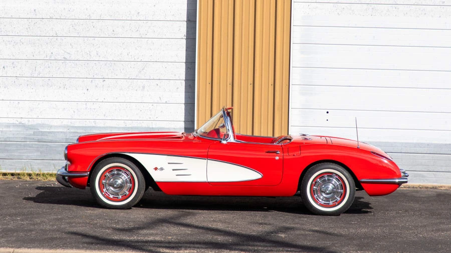 1960 Chevrolet Corvette C1 - Image 2 of 12