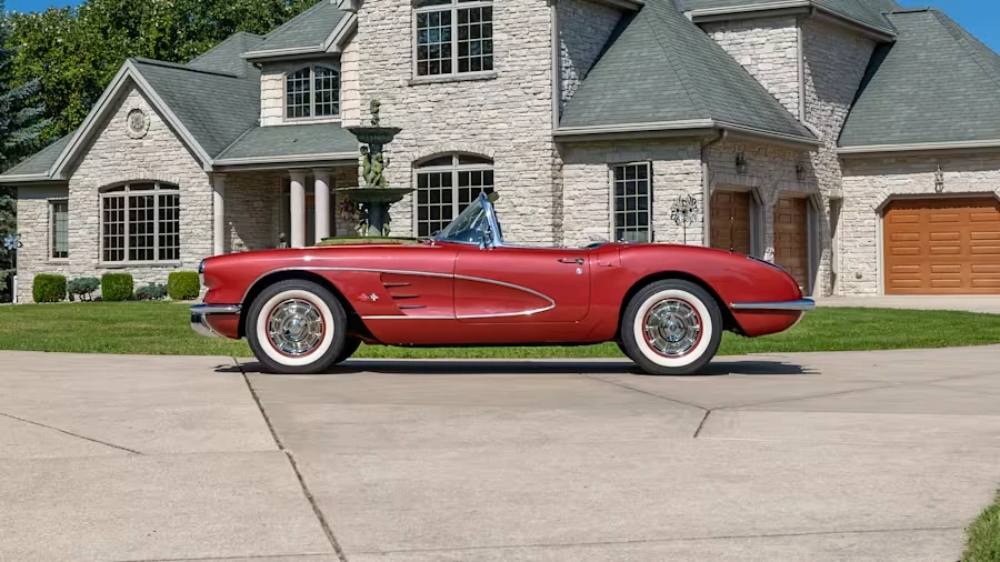 1960 Chevrolet Corvette C1 - Image 2 of 28