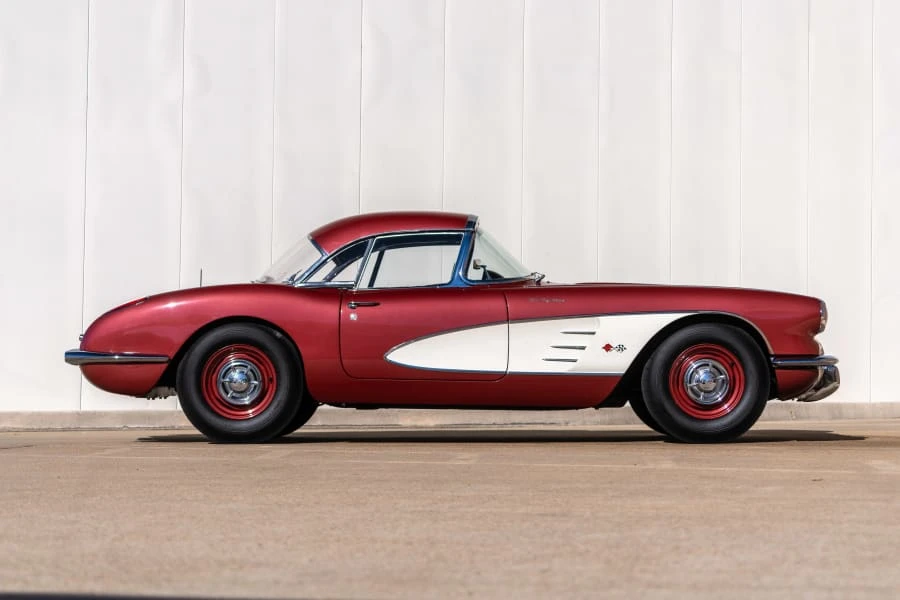 1960 Chevrolet Corvette C1 - Image 2 of 31