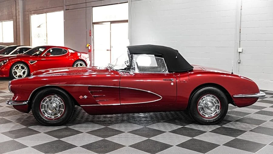 1960 Chevrolet Corvette C1 - Image 8 of 16