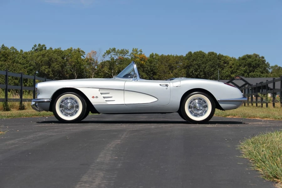 1960 Chevrolet Corvette C1 - Image 19 of 31
