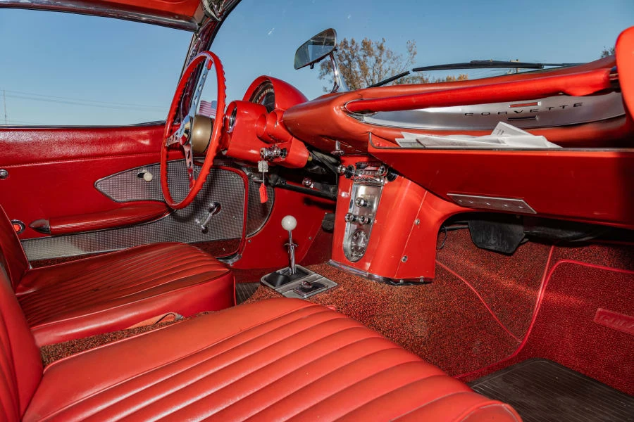 1960 Chevrolet Corvette C1 - Image 15 of 30