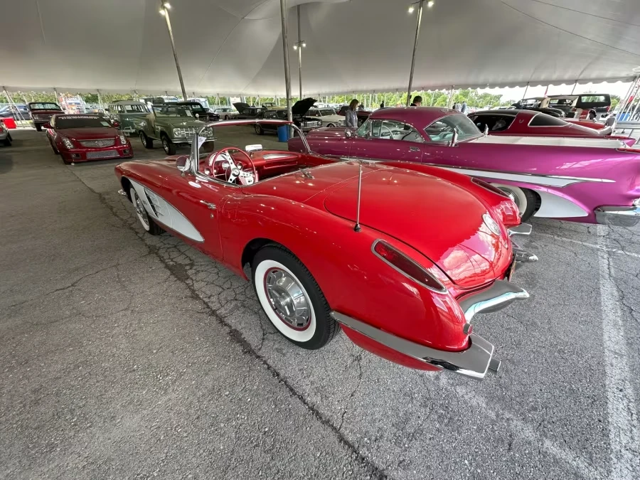 1960 Chevrolet Corvette C1 - Image 2 of 4