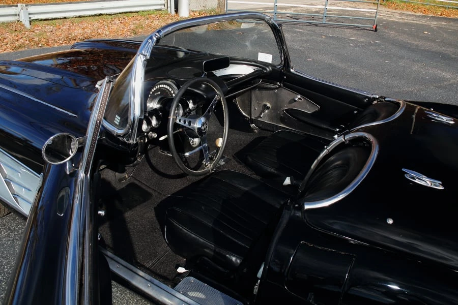 1960 Chevrolet Corvette C1 - Image 13 of 18