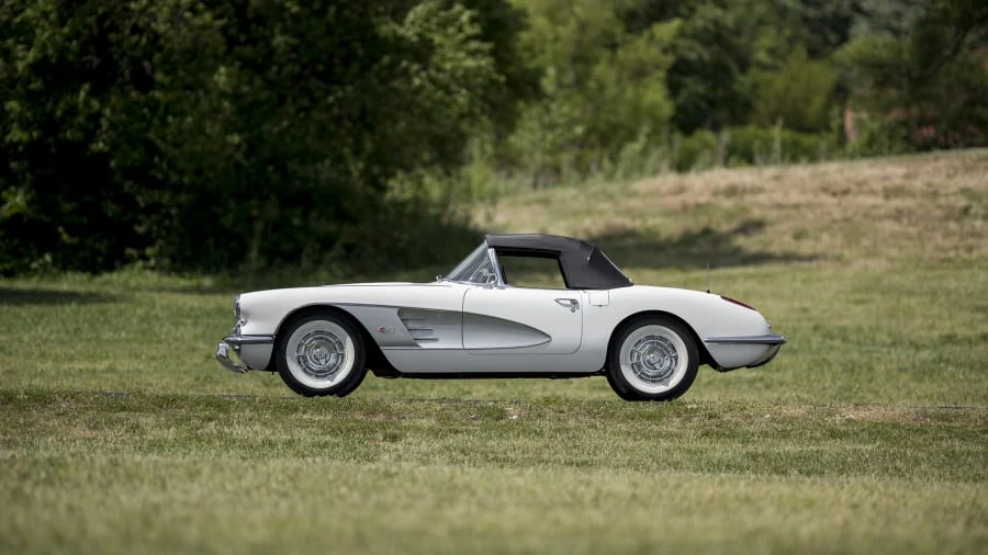 1960 Chevrolet Corvette C1 - Image 2 of 12