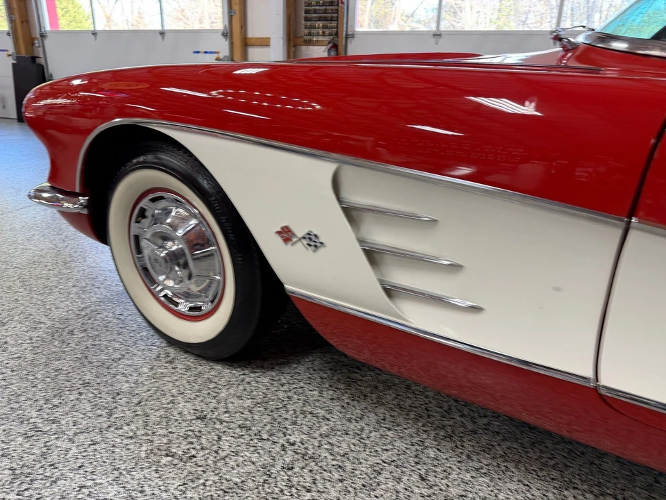 1960 Chevrolet Corvette C1 - Image 10 of 21