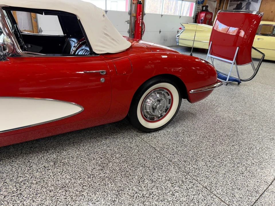 1960 Chevrolet Corvette C1 - Image 14 of 21