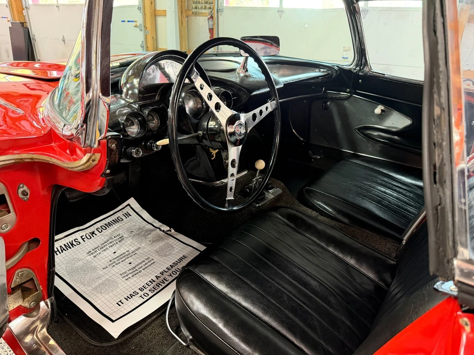 1960 Chevrolet Corvette C1 - Image 2 of 21
