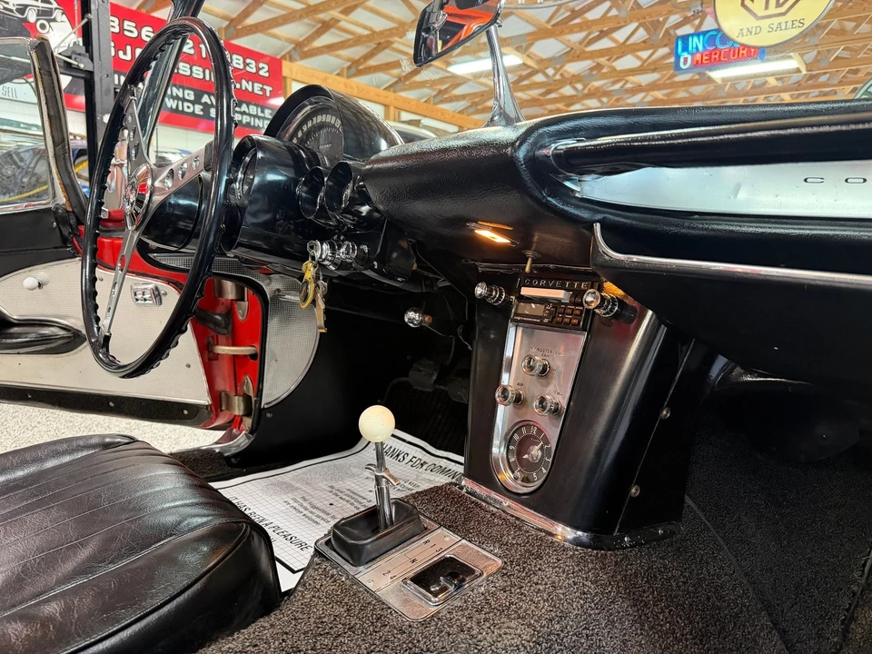 1960 Chevrolet Corvette C1 - Image 4 of 21