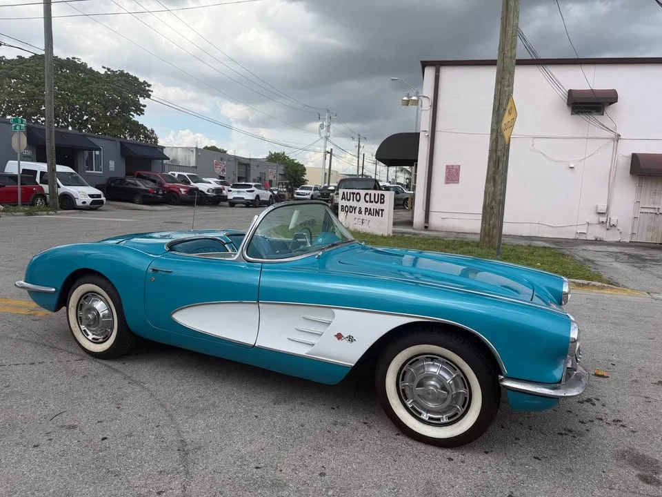 1960 Chevrolet Corvette C1 - Image 8 of 20