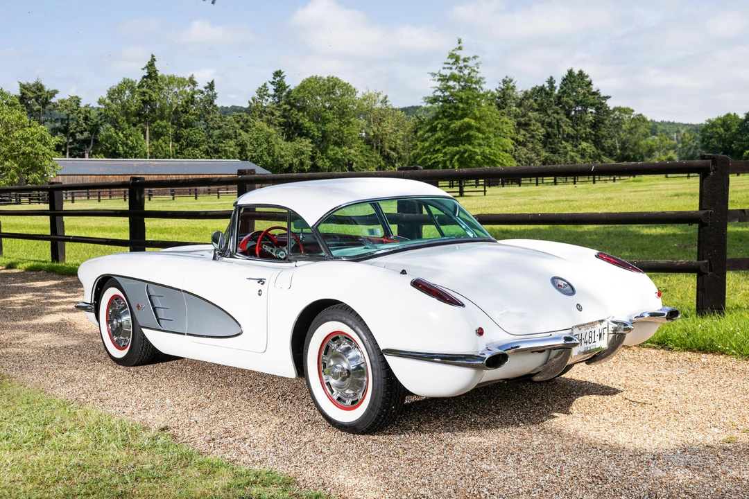 1960 Chevrolet Corvette C1 - Image 2 of 31