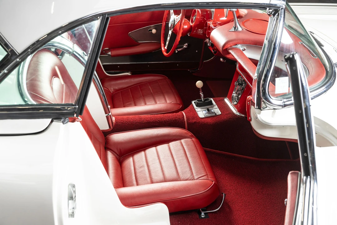 1960 Chevrolet Corvette C1 - Image 30 of 31