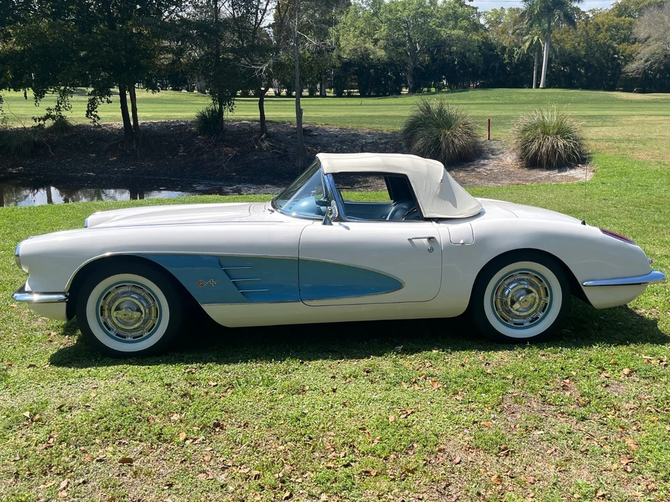 1960 Chevrolet Corvette C1 - Image 2 of 21