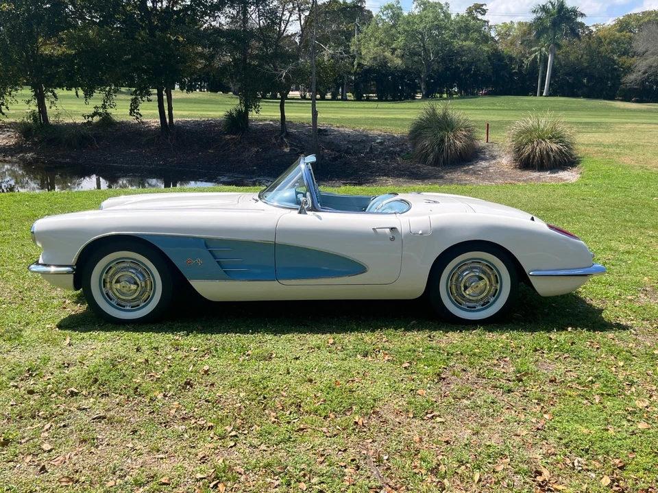1960 Chevrolet Corvette C1 - Image 10 of 21