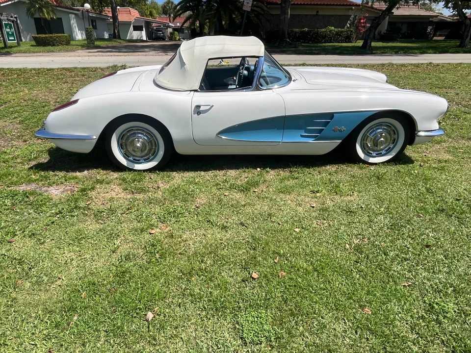 1960 Chevrolet Corvette C1 - Image 6 of 21