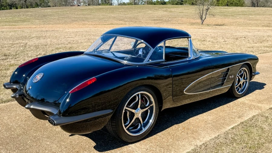 1960 Chevrolet Corvette C1 - Image 5 of 31