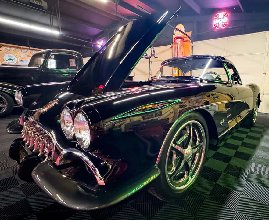 1960 Chevrolet Corvette C1 - Image 8 of 31