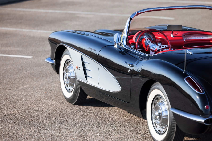 1960 Chevrolet Corvette C1 - Image 10 of 31