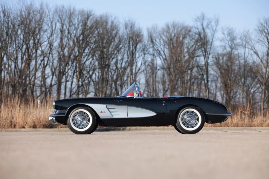 1960 Chevrolet Corvette C1 - Image 2 of 31