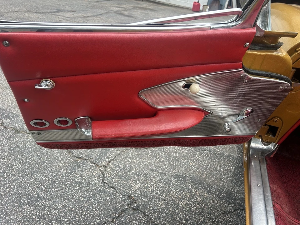 1960 Chevrolet Corvette C1 - Image 18 of 30
