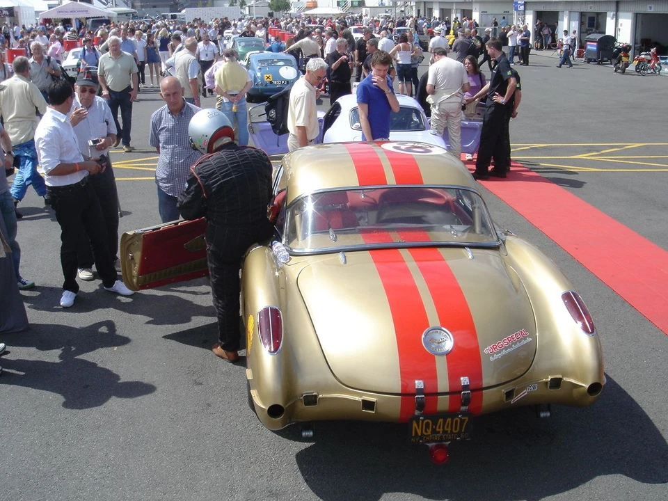 1960 Chevrolet Corvette C1 - Image 2 of 11