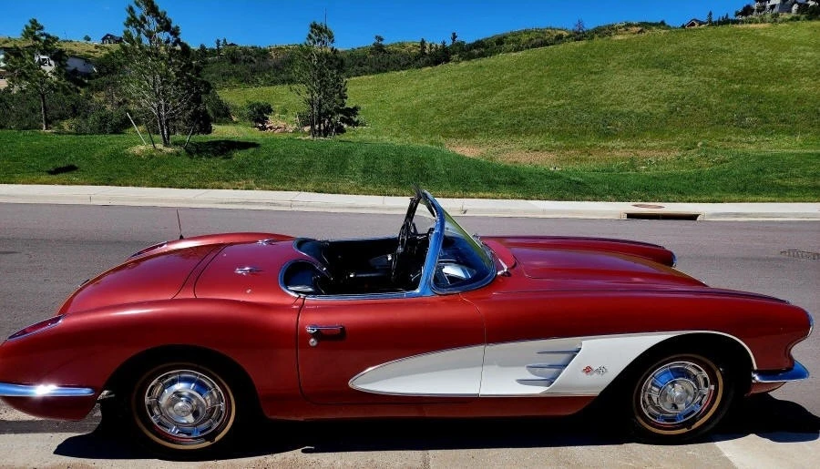 1960 Chevrolet Corvette C1 - Image 4 of 11