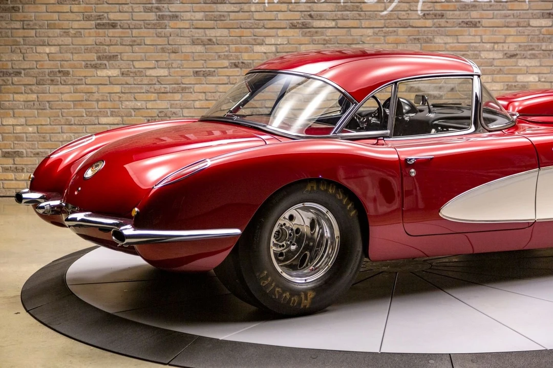 1960 Chevrolet Corvette C1 - Image 14 of 24