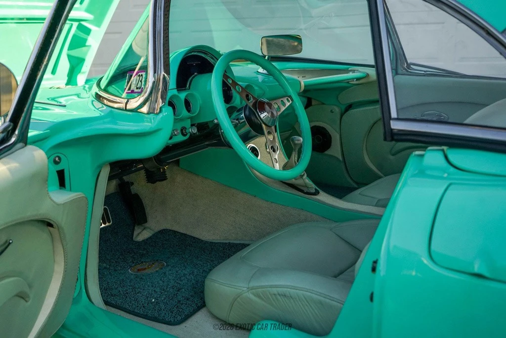 1960 Chevrolet Corvette C1 - Image 23 of 24