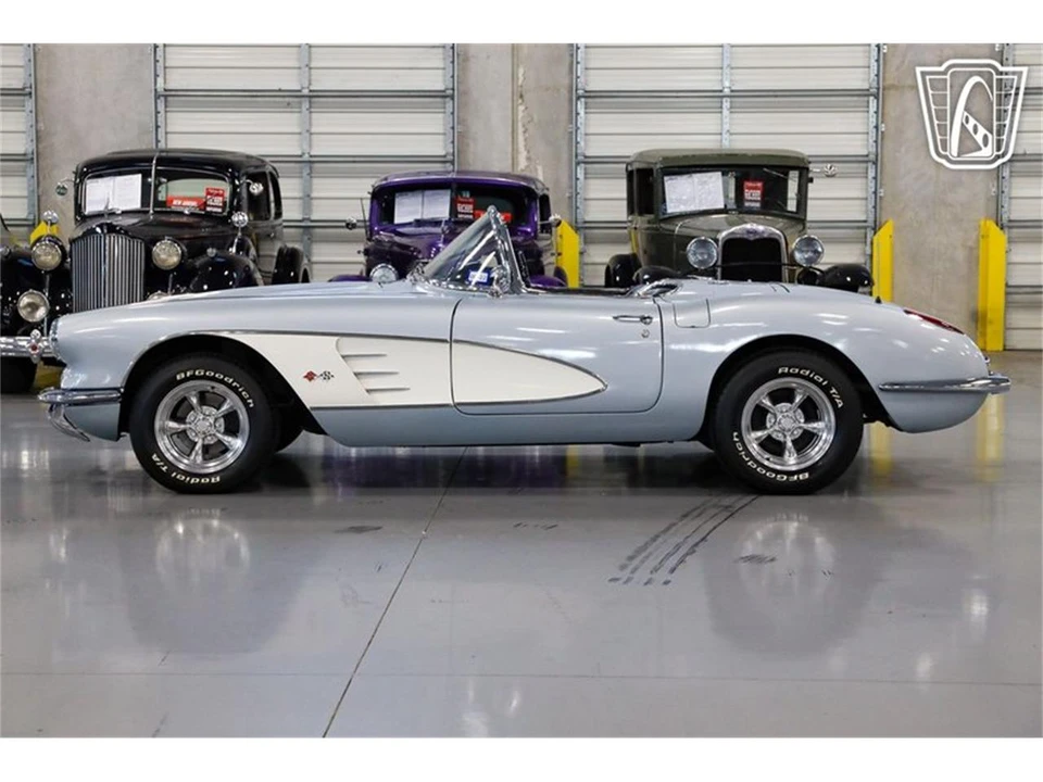 1960 Chevrolet Corvette C1 - Image 12 of 31