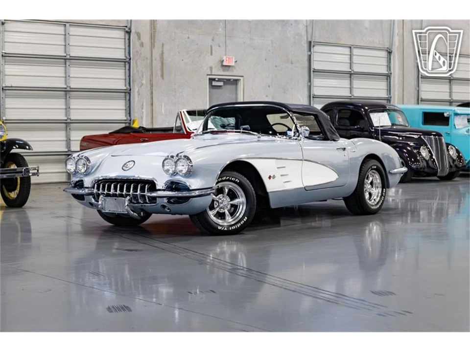 1960 Chevrolet Corvette C1 - Image 3 of 31