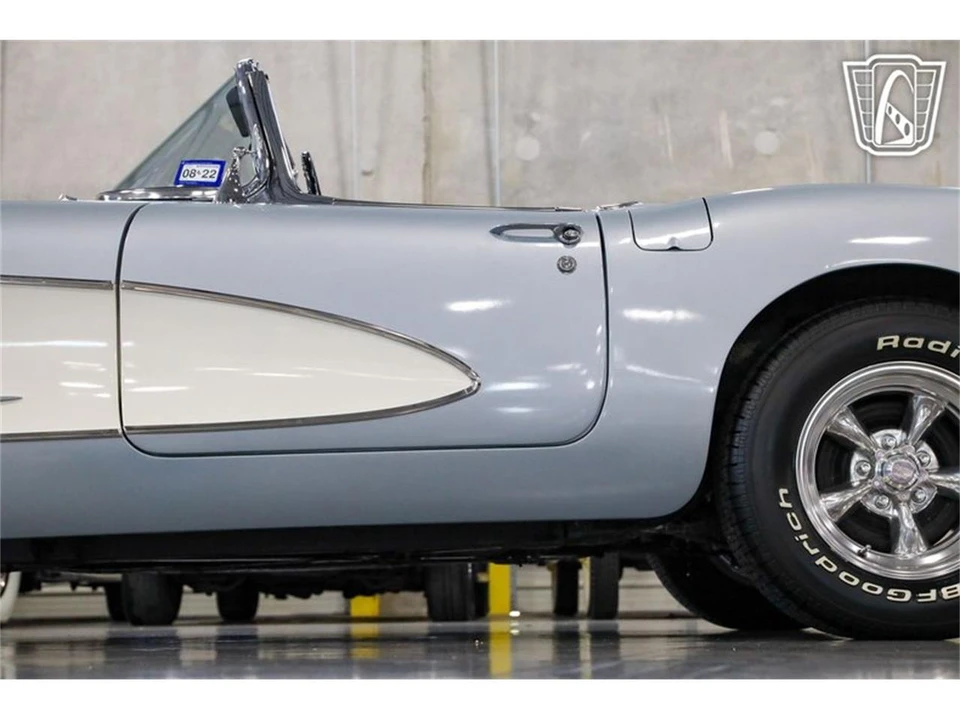 1960 Chevrolet Corvette C1 - Image 19 of 31