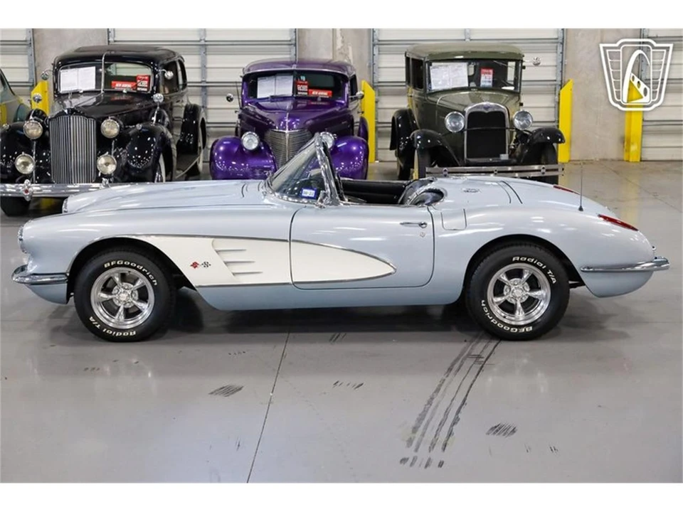 1960 Chevrolet Corvette C1 - Image 11 of 31