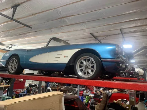 1960 Chevrolet Corvette C1 - Image 2 of 20