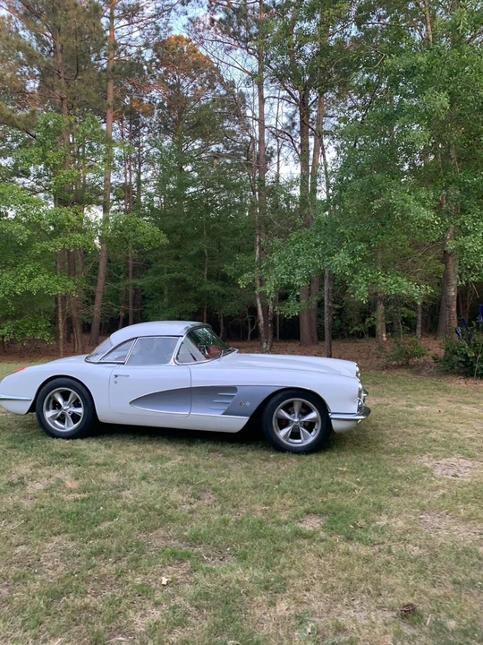 1960 Chevrolet Corvette C1 - Image 5 of 16