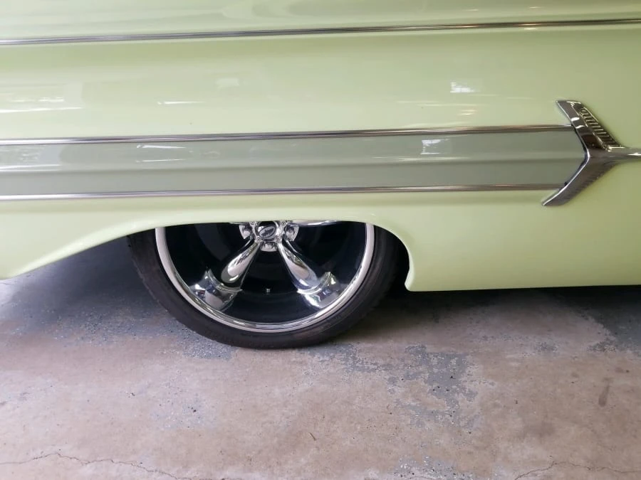 1960 Chevrolet Nomad - Image 10 of 11