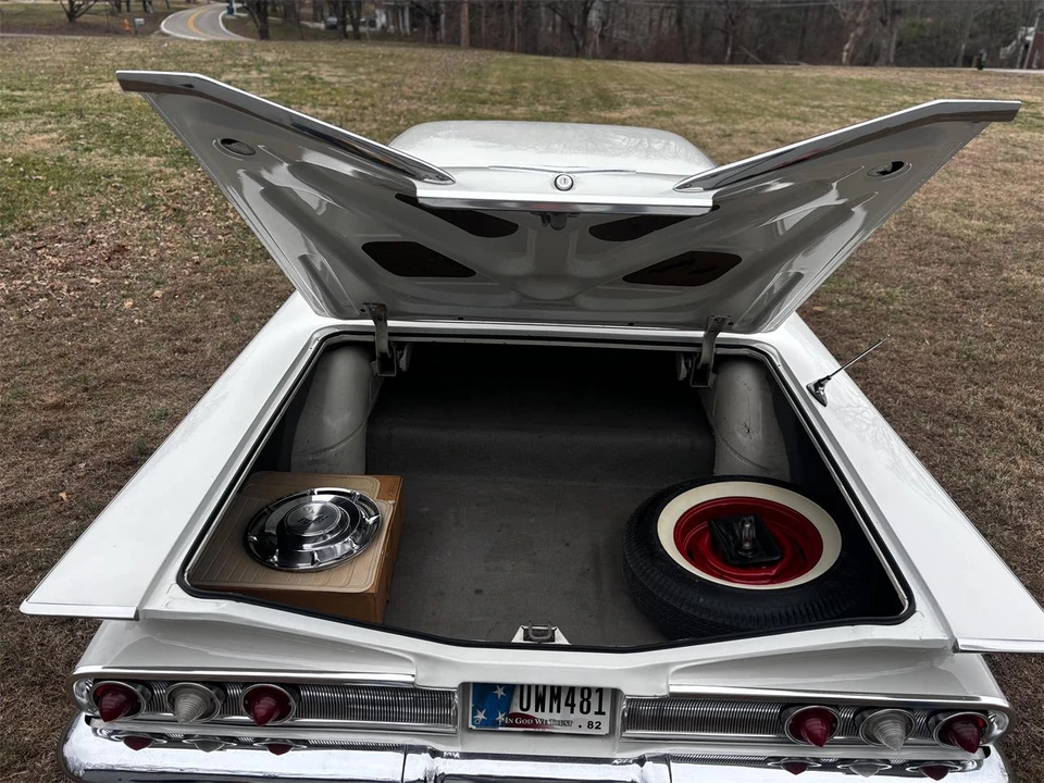 1960 Chevrolet Impala 2nd Gen - Image 7 of 17