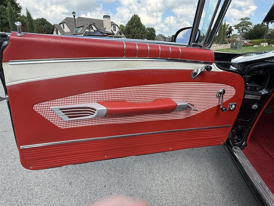 1960 Chevrolet Impala 2nd Gen - Image 5 of 17