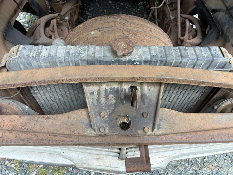 1960 Chevrolet Impala 2nd Gen - Image 2 of 24