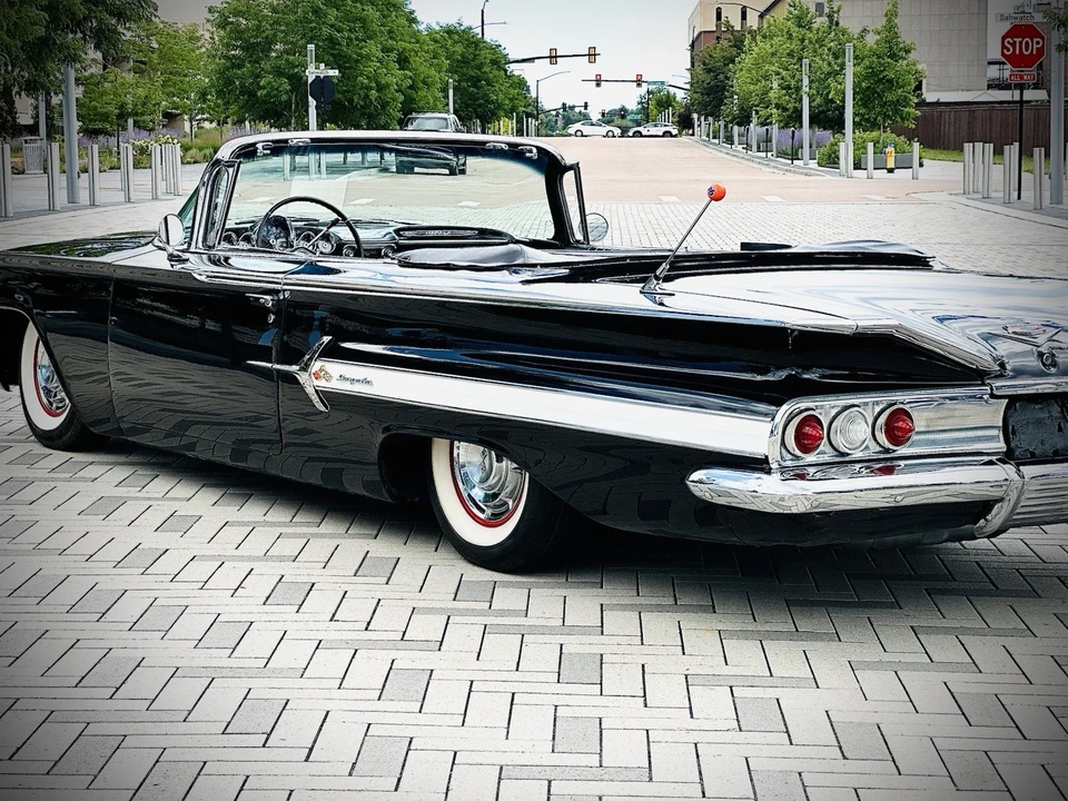 1960 Chevrolet Impala 1st Gen - Image 12 of 21