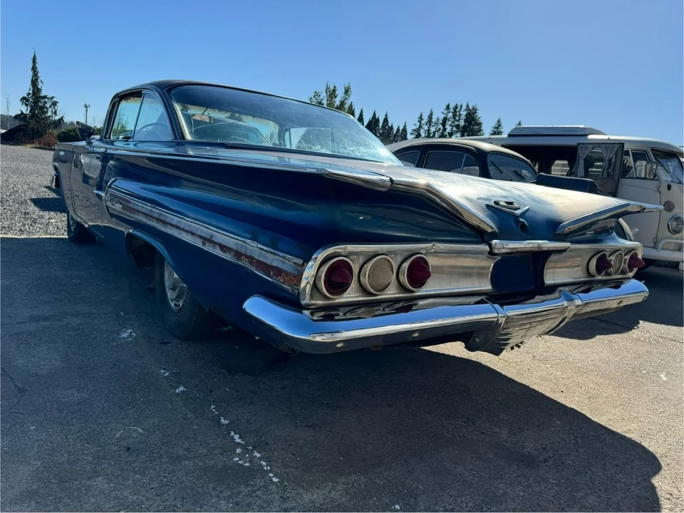 1960 Chevrolet Impala 1st Gen - Image 8 of 21