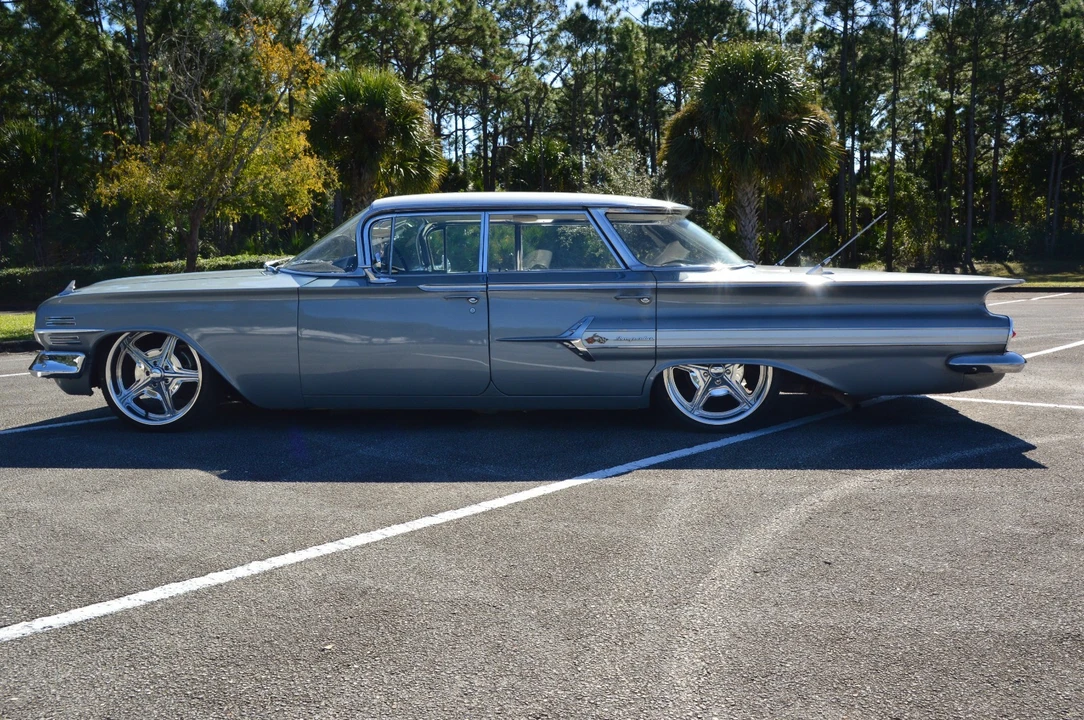 1960 Chevrolet Impala 1st Gen - Image 10 of 21