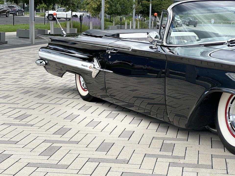 1960 Chevrolet Impala 1st Gen - Image 10 of 21