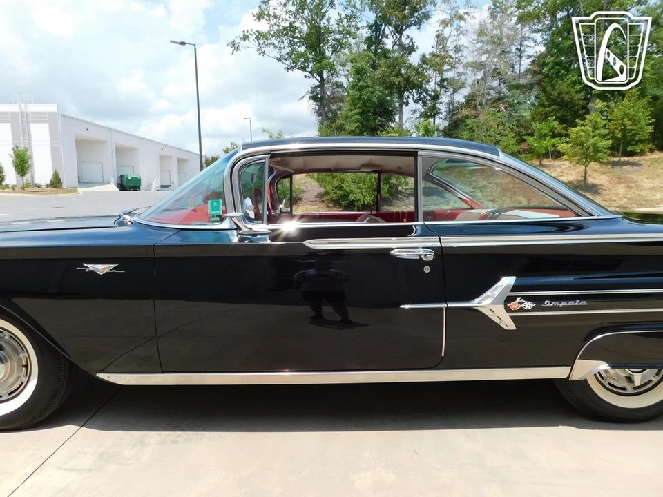 1960 Chevrolet Impala 1st Gen - Image 15 of 21