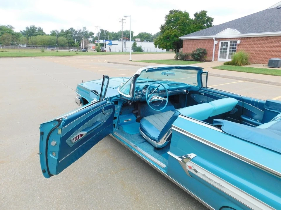 1960 Chevrolet Impala 2nd Gen - Image 11 of 31