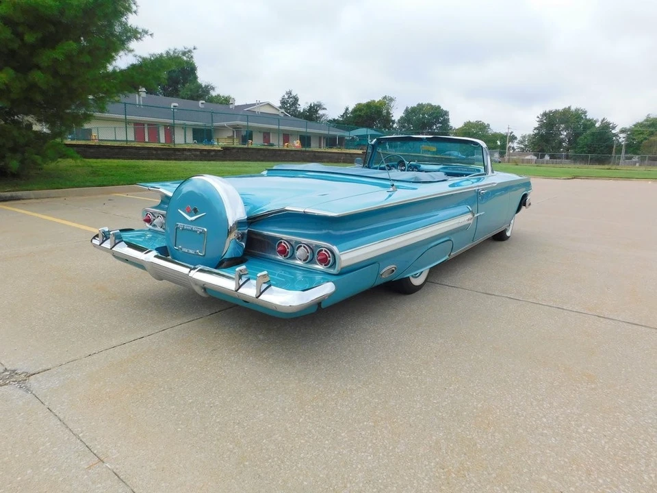 1960 Chevrolet Impala 2nd Gen - Image 26 of 31