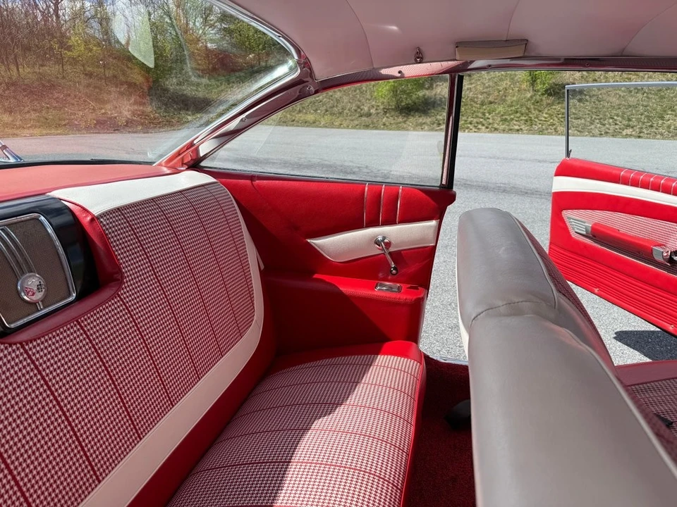 1960 Chevrolet Impala 2nd Gen - Image 22 of 31