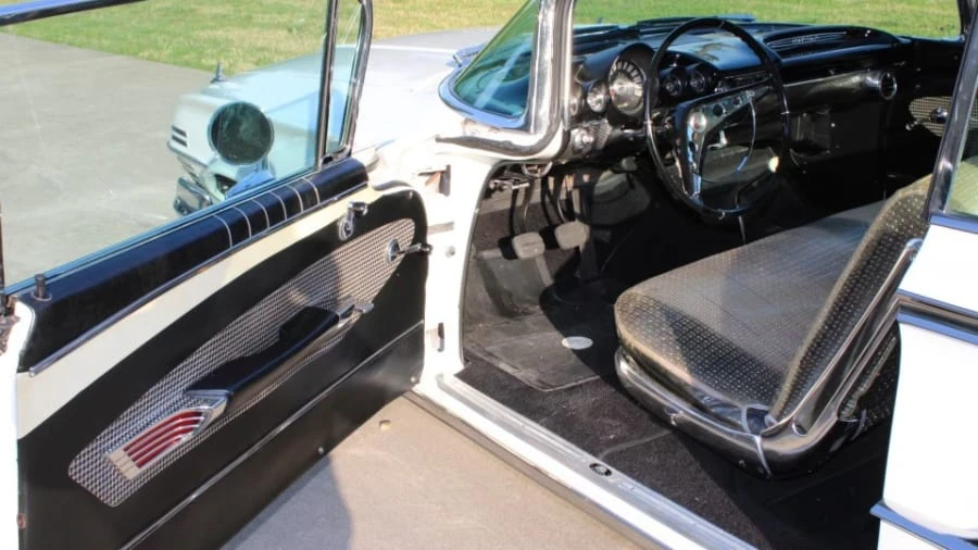 1960 Chevrolet Impala 2nd Gen - Image 2 of 8