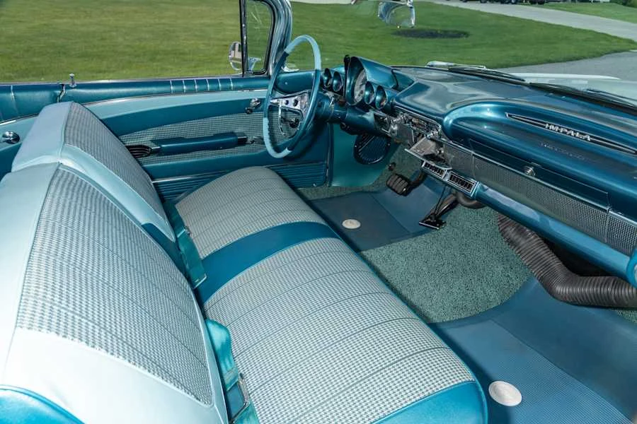 1960 Chevrolet Impala 2nd Gen - Image 25 of 30
